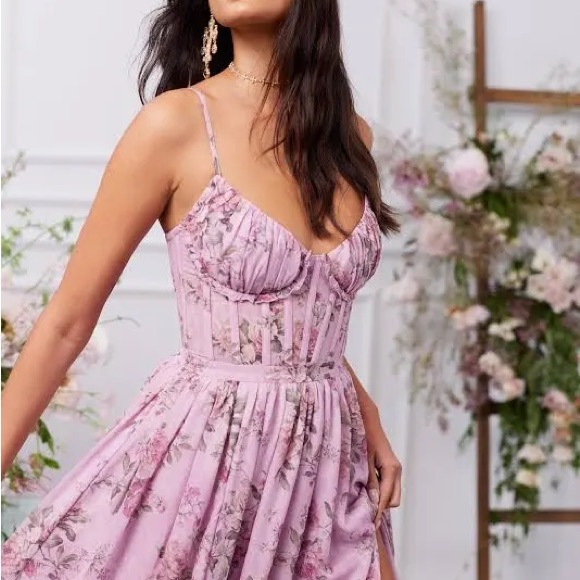 V. Chapman Floral Maxi Dress in Lavender - Picture 6 of 6